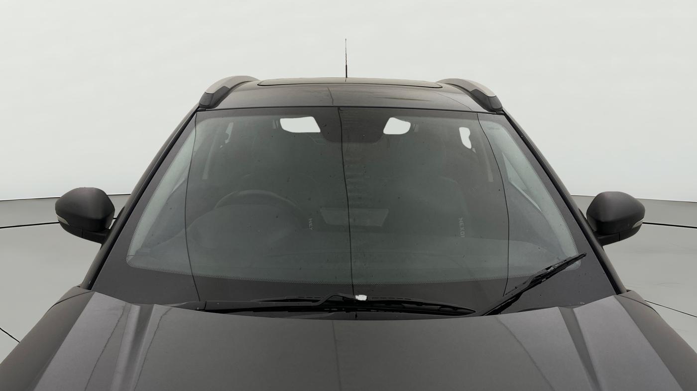 2022 Tata NEXON XMA SUNROOF PETROL, Petrol, Automatic, 35,685 km, Front Windshield