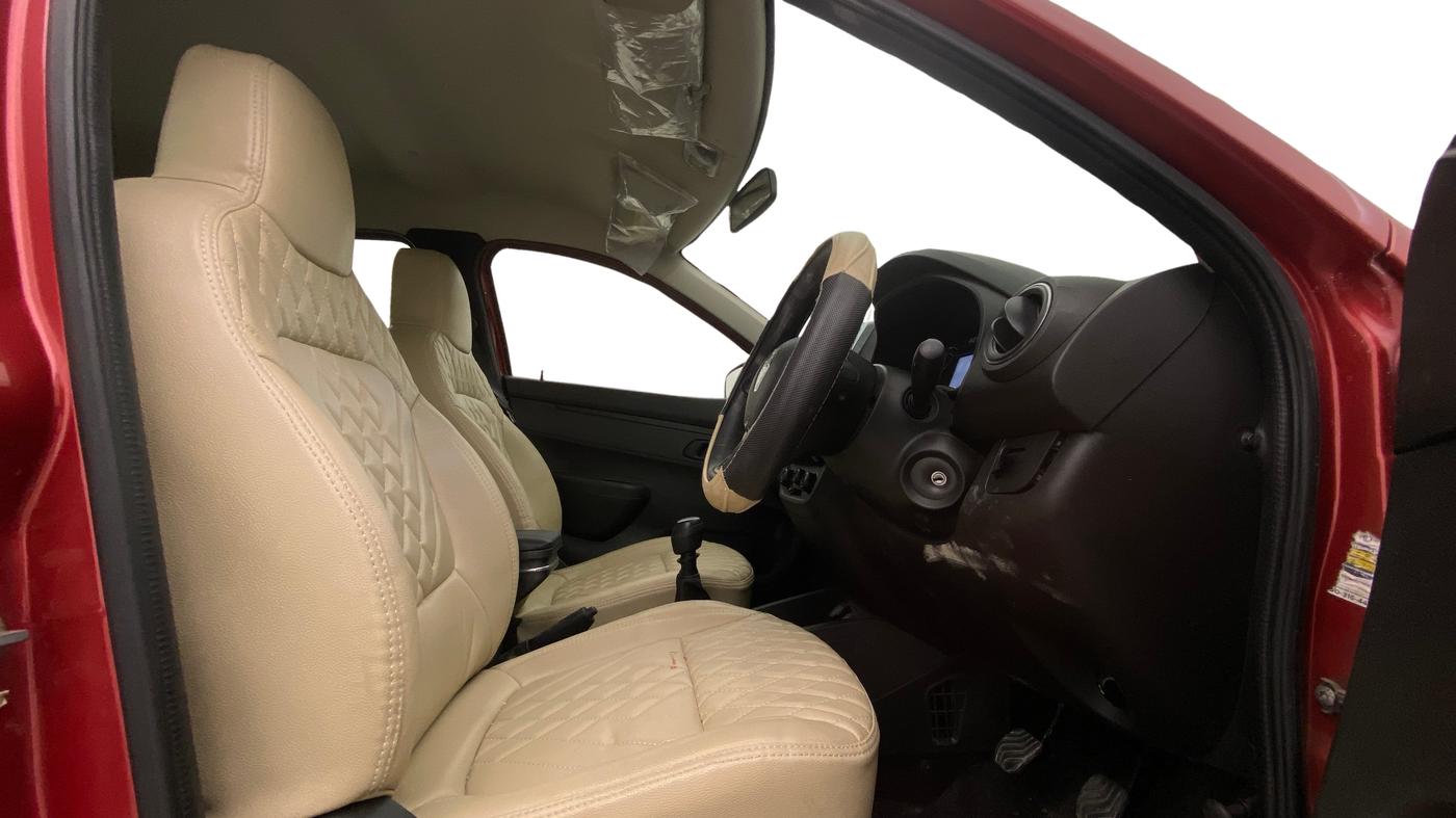2025 Renault Kwid RXL 1.0 (O), CNG, Manual, 19,940 km, Right Side Front Door Cabin