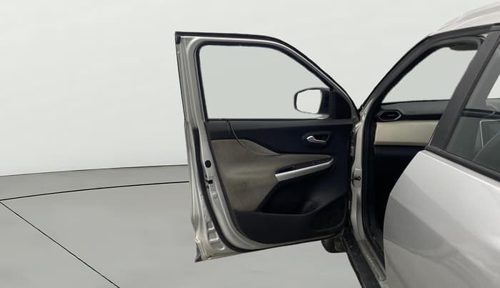 2022 Nissan MAGNITE XV TURBO, Petrol, Manual, 95,437 km, LHS Front Door