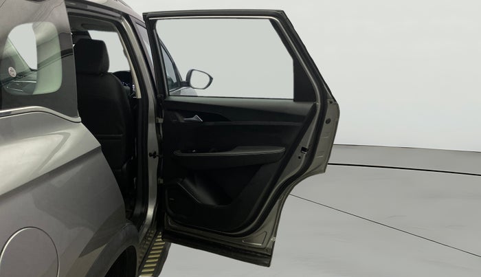 2019 MG HECTOR SHARP HYBRID 1.5 PETROL, Petrol, Manual, 77,725 km, RHS Rear Door