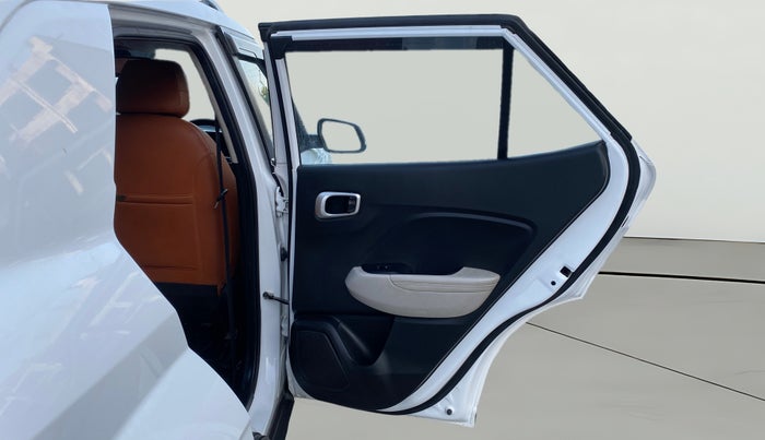 2024 Hyundai VENUE SX (O) 1.0 TURBO DCT, Petrol, Automatic, 80,263 km, RHS Rear Door