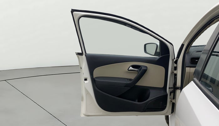 2014 Volkswagen Polo COMFORTLINE 1.2L PETROL, Petrol, Manual, 59,971 km, LHS Front Door