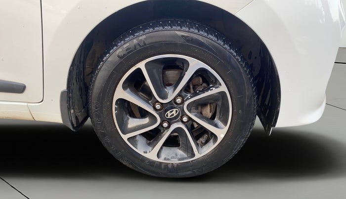 2018 Hyundai Grand i10 SPORTZ AT 1.2 KAPPA VTVT, Petrol, Automatic, 52,711 km, Right Front Wheel