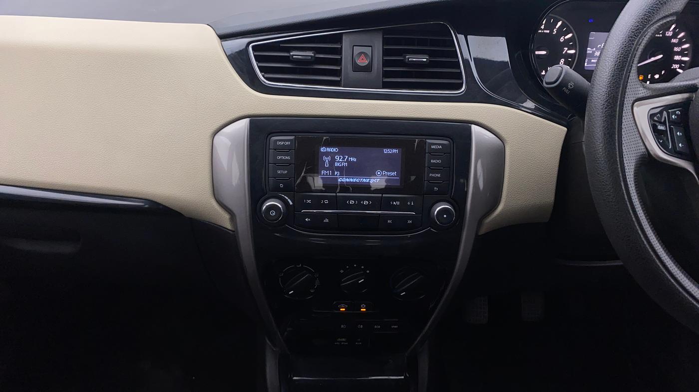 2015 Tata Zest XMS PETROL, Petrol, Manual, 38,412 km, Air Conditioner