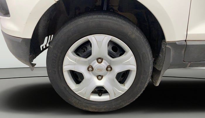 2014 Ford Ecosport AMBIENTE 1.5L PETROL, Petrol, Manual, 1,44,750 km, Left Front Wheel