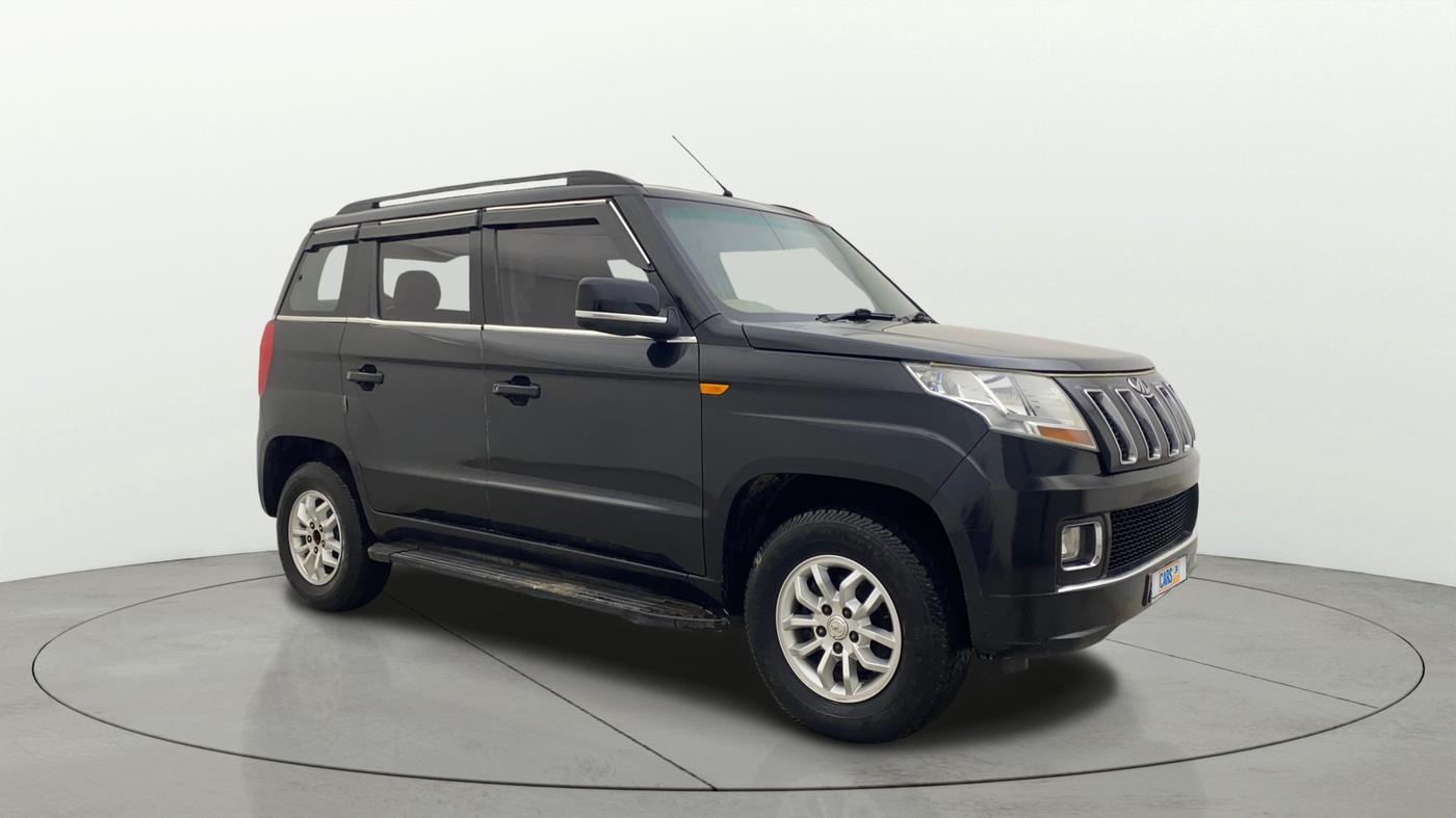 2017 Mahindra TUV300 T8 AMT, Diesel, Automatic, 95,597 km, Right Front Diagonal