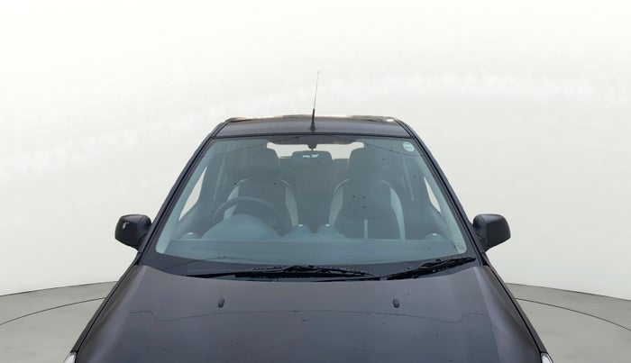 2012 Ford Figo TITANIUM 1.4 DIESEL, Diesel, Manual, 96,737 km, Front Windshield