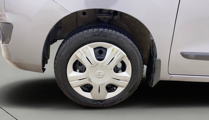 2017 Maruti Wagon R 1.0 VXI, Petrol, Manual, 27,056 km, Left Front Wheel