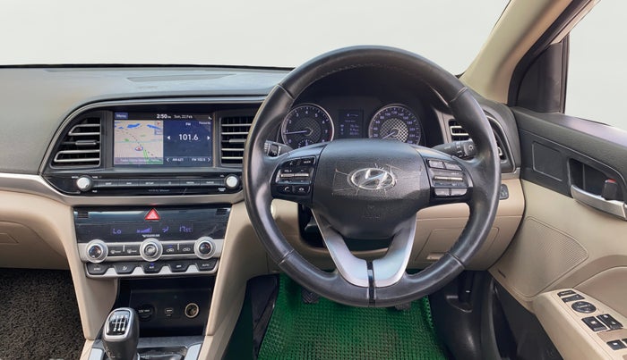 2021 Hyundai New Elantra 2.0 SX MT PETROL, Petrol, Manual, 34,922 km, Steering Wheel Close Up