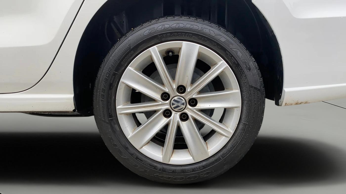 2018 Volkswagen Vento HIGHLINE 1.6 MPI, Petrol, Manual, 75,330 km, Left Rear Wheel