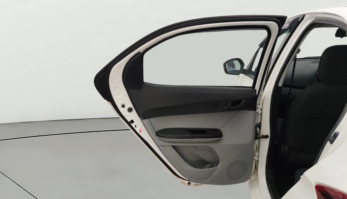 2022 Tata Tiago XTA PETROL, Petrol, Automatic, 12,179 km, LHS Rear Door