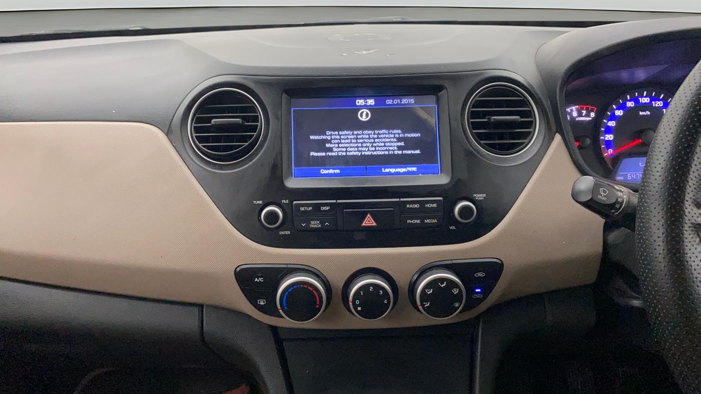 2017 Hyundai Xcent SX 1.2, Petrol, Manual, 64,734 km, Air Conditioner
