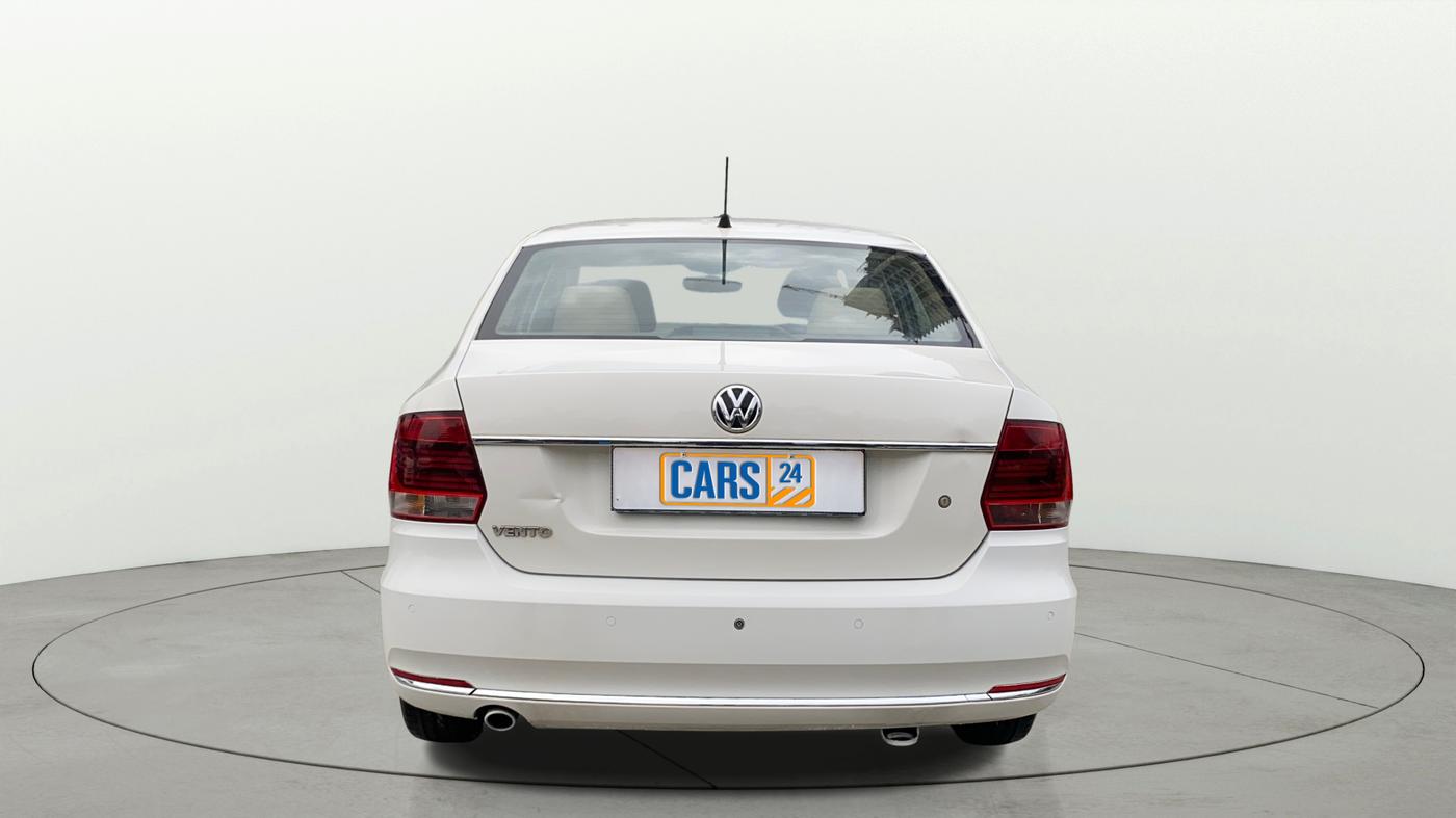 2018 Volkswagen Vento HIGHLINE 1.6 MPI, Petrol, Manual, 75,330 km, Back/Rear