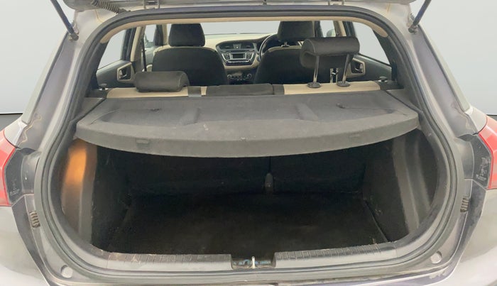 2015 Hyundai Elite i20 ASTA 1.2, Petrol, Manual, 60,175 km, Boot Open Zoomed View