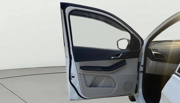 2023 Tata TIGOR XZ PLUS CNG, CNG, Manual, 51,370 km, LHS Front Door