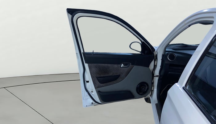 2017 Maruti Alto 800 LXI, CNG, Manual, 93,121 km, LHS Front Door