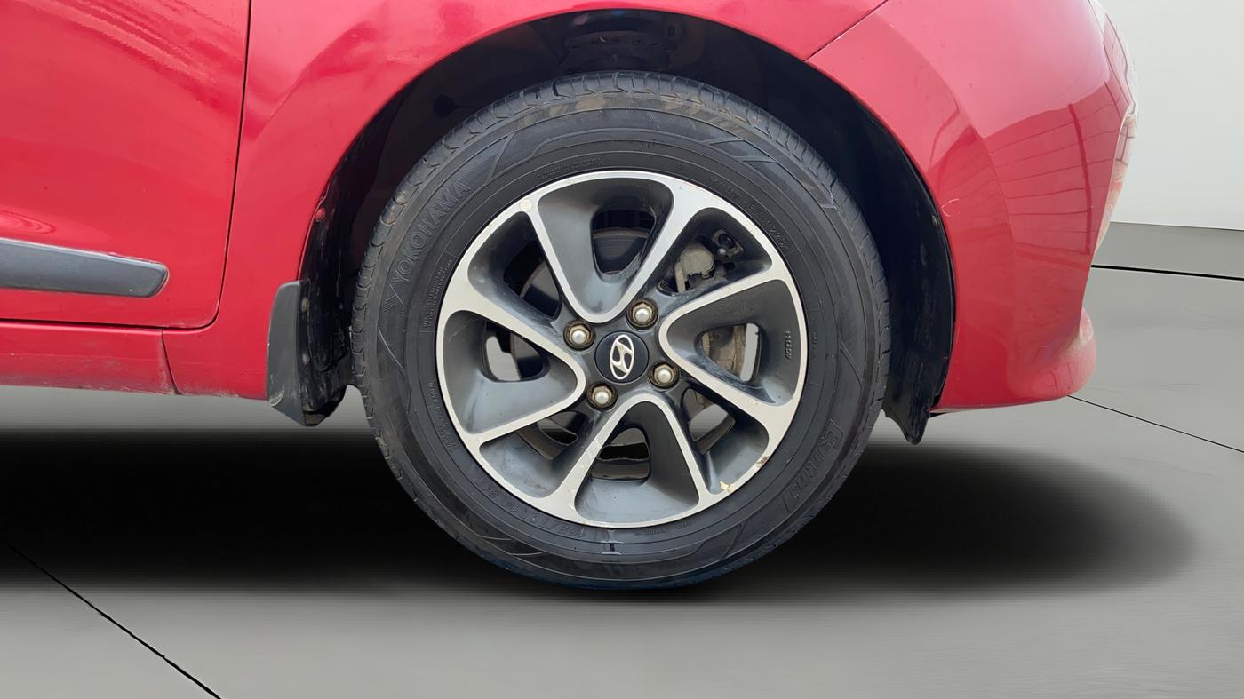 2019 Hyundai Grand i10 SPORTZ AT 1.2 KAPPA VTVT, Petrol, Automatic, 77,547 km, Right Front Wheel