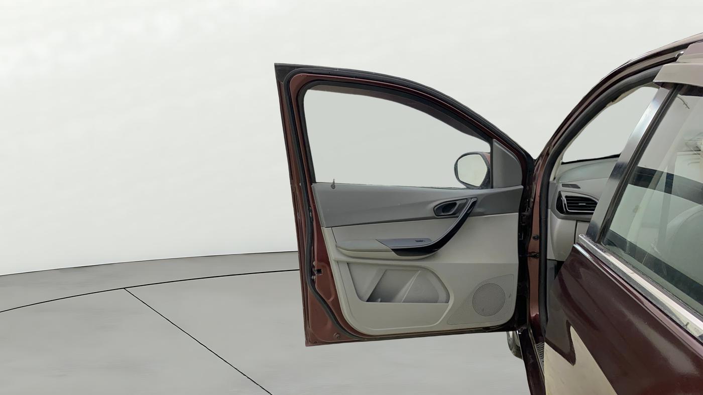 2020 Tata TIGOR XZ PETROL, CNG, Manual, 51,384 km, LHS Front Door