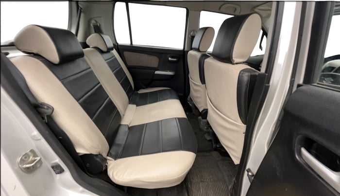 2016 Maruti Wagon R 1.0 VXI, Petrol, Manual, 42,705 km, Right Side Rear Door Cabin