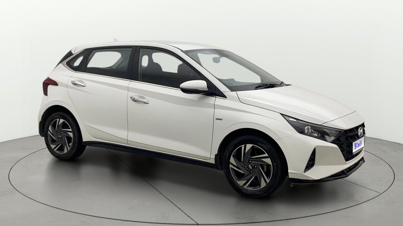 2021 Hyundai NEW I20 ASTA 1.2 AT, Petrol, Automatic, 1,02,328 km, Right Front Diagonal