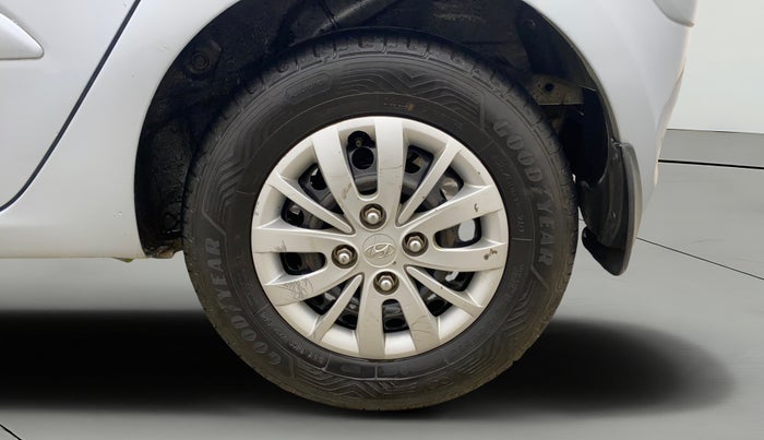 2013 Hyundai i10 SPORTZ 1.2 AT, Petrol, Automatic, 67,510 km, Left Rear Wheel