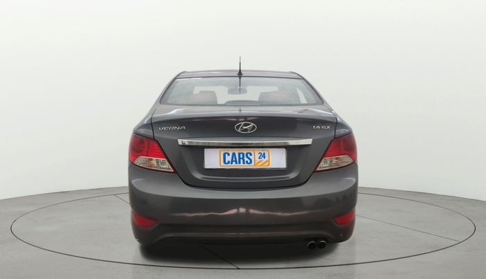 2014 Hyundai Verna FLUIDIC 1.6 CRDI SX, Diesel, Manual, 87,372 km, Back/Rear