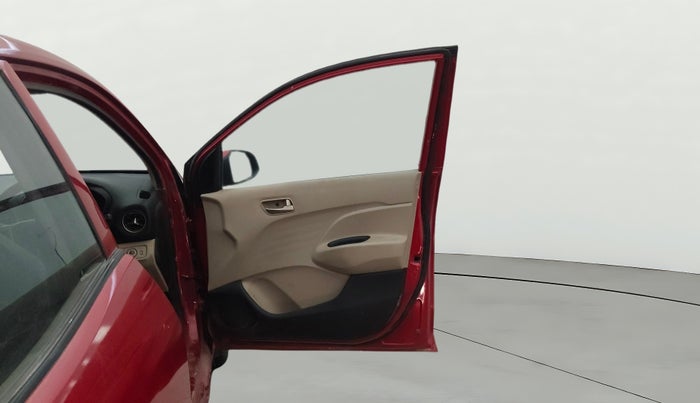 2019 Hyundai NEW SANTRO SPORTZ CNG, CNG, Manual, 1,07,083 km, RHS Front Door