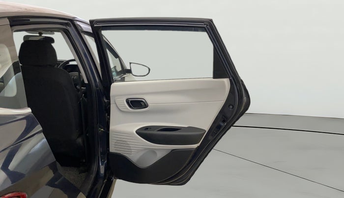 2023 Hyundai NEW I20 SPORTZ 1.2 IVT, Petrol, Automatic, 25,894 km, RHS Rear Door