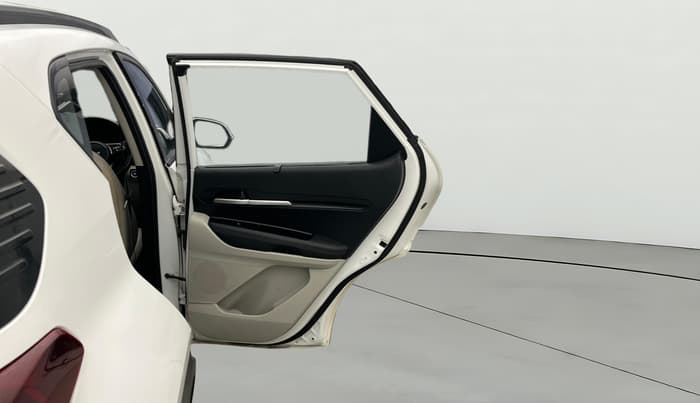 2021 KIA SONET HTX 1.0 IMT, Petrol, Manual, 36,427 km, RHS Rear Door