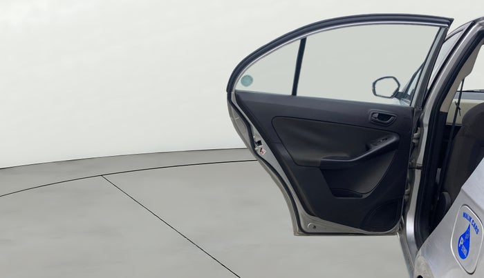 2014 Tata Zest XMS PETROL, Petrol, Manual, 42,931 km, LHS Rear Door