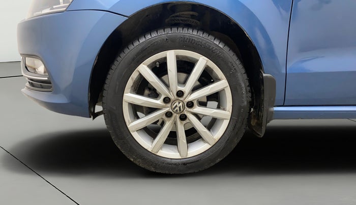 2018 Volkswagen Polo HIGHLINE PLUS 1.0 16 ALLOY, CNG, Manual, 50,081 km, Left Front Wheel