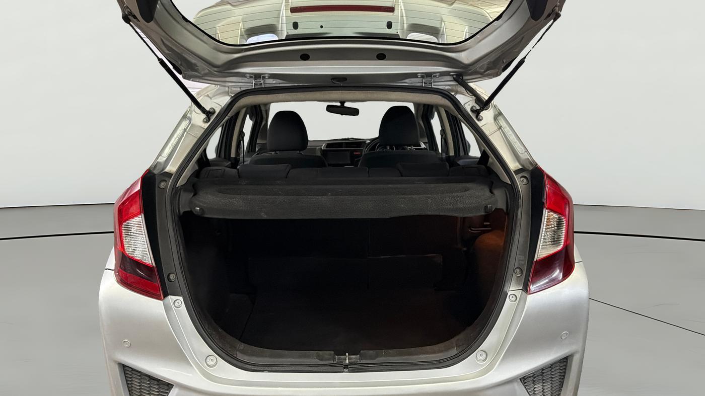 2015 Honda Jazz 1.2L I-VTEC VX, Petrol, Manual, 57,110 km, Boot Open Zoomed View