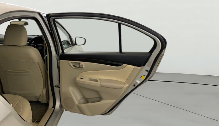 2014 Maruti Ciaz VXI, Petrol, Manual, 50,619 km, RHS Rear Door