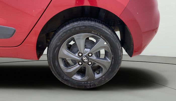 2018 Hyundai Grand i10 SPORTZ 1.2 KAPPA VTVT DUAL TONE, Petrol, Manual, 17,516 km, Left Rear Wheel