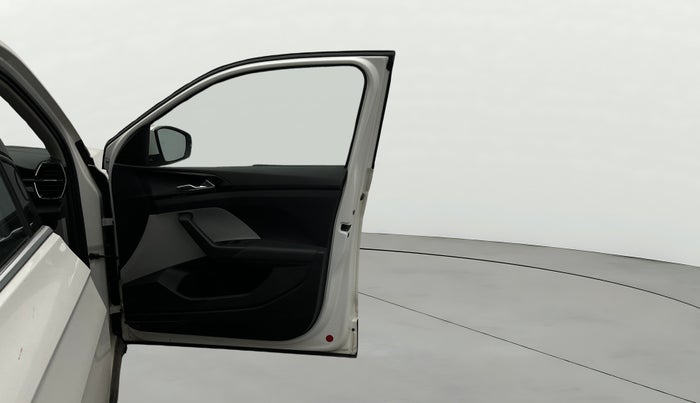 2021 Skoda KUSHAQ STYLE 1.0L TSI AT, Petrol, Automatic, 24,676 km, RHS Front Door