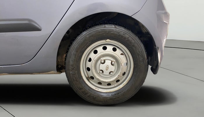 2013 Hyundai i10 MAGNA 1.1, CNG, Manual, 94,389 km, Left Rear Wheel