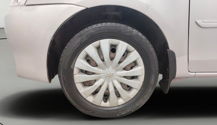2014 Toyota Etios G, Petrol, Manual, 1,15,924 km, Left Front Wheel
