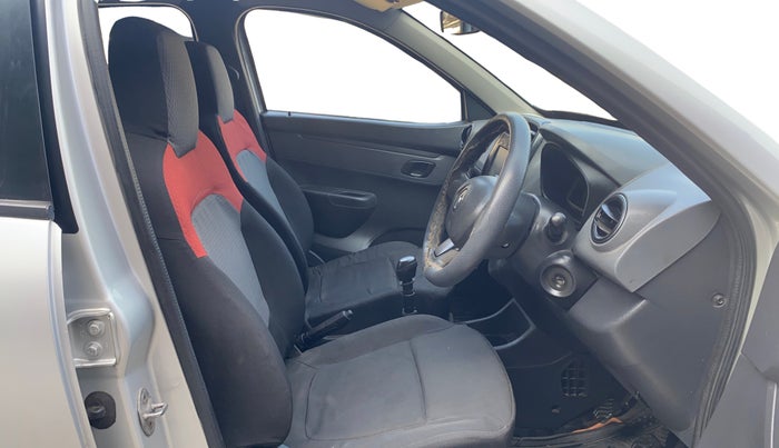 2016 Renault Kwid RXT 1.0, Petrol, Manual, 82,948 km, Right Side Front Door Cabin