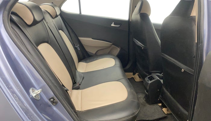 2016 Hyundai Xcent S 1.2, Petrol, Manual, 77,541 km, Right Side Rear Door Cabin