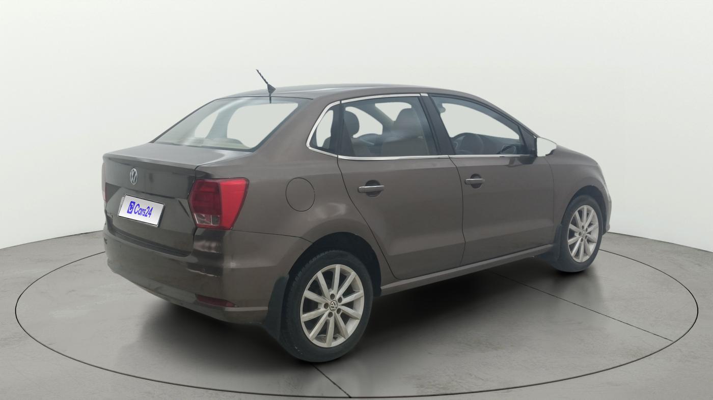 2017 Volkswagen Ameo HIGHLINE PLUS 1.5L AT 16 ALLOY, Diesel, Automatic, 91,961 km, Right Back Diagonal