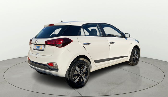 2018 Hyundai Elite i20 MAGNA EXECUTIVE 1.2, Petrol, Manual, 97,243 km, Right Back Diagonal