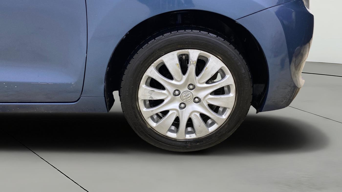 2018 Maruti Baleno ALPHA CVT PETROL 1.2, CNG, Automatic, 85,383 km, Right Front Wheel