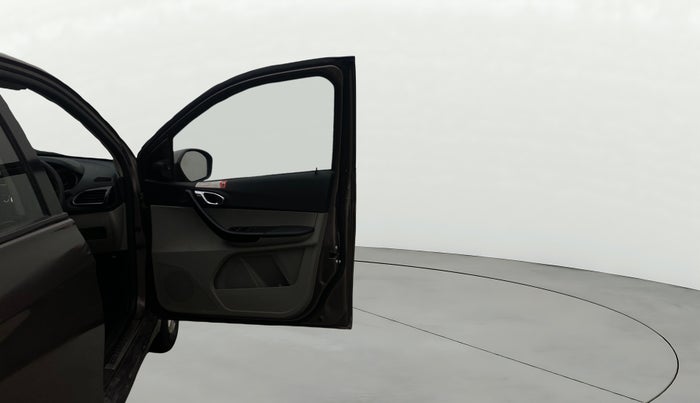 2017 Tata Tiago XZA PETROL, Petrol, Automatic, 47,343 km, RHS Front Door