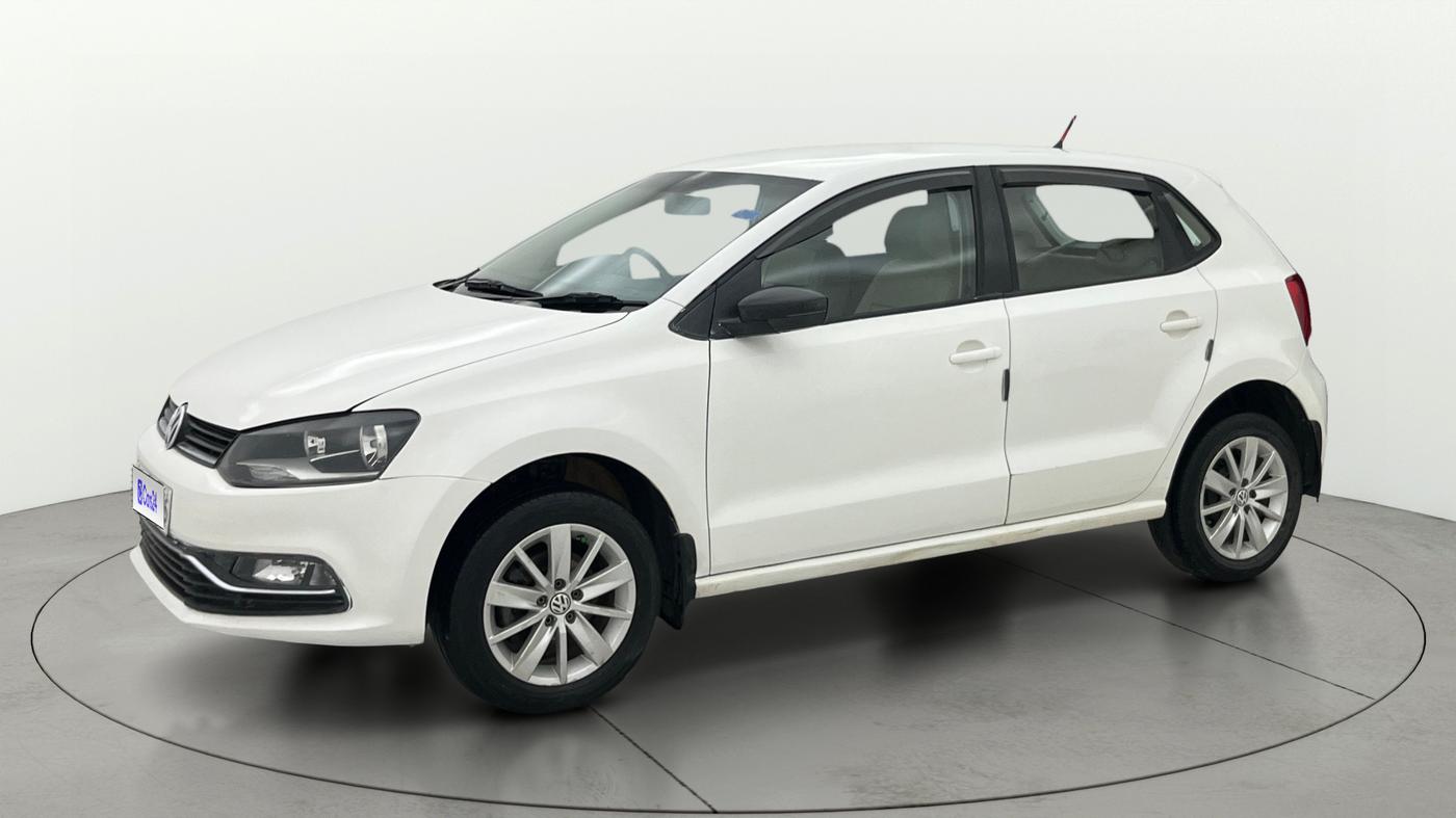 2015 Volkswagen Polo HIGHLINE1.2L, Petrol, Manual, 85,932 km, Left Front Diagonal