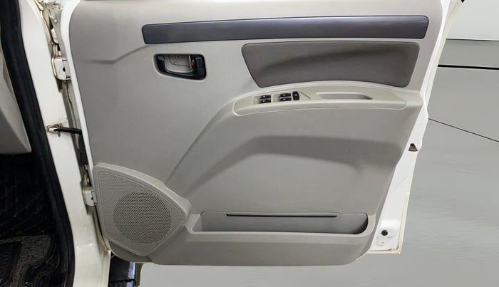 2021 Mahindra Scorpio S9, Diesel, Manual, 82,186 km, Driver Side Door Panels Control