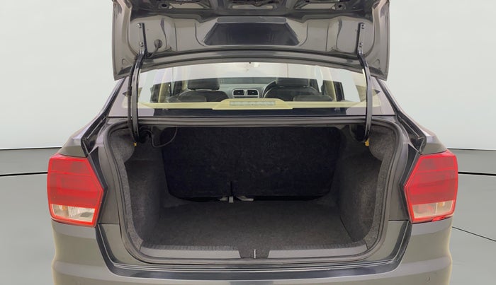 2019 Volkswagen Ameo HIGHLINE PLUS 1.5L AT 16 ALLOY, Diesel, Automatic, 39,830 km, Boot Open Zoomed View