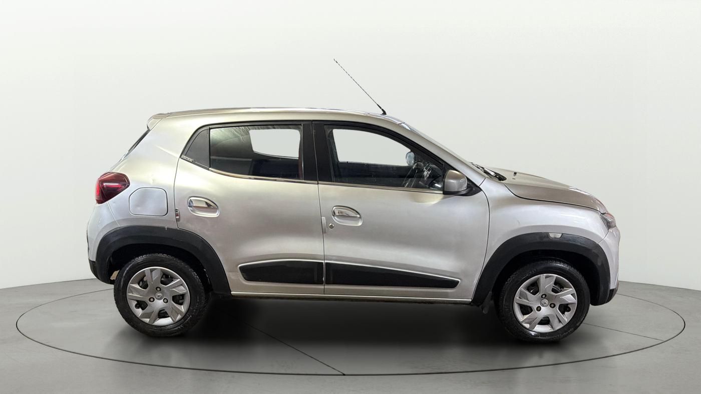 2021 Renault Kwid RXT 1.0 (O), Petrol, Manual, 30,605 km, Right Side View