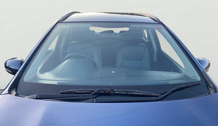 2017 Maruti S Cross ZETA 1.3, Diesel, Manual, 87,653 km, Front Windshield