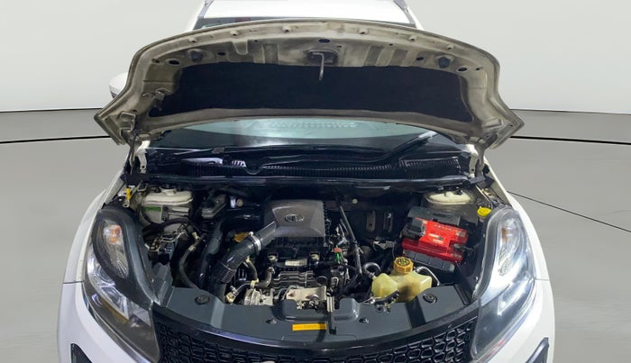 2018 Tata NEXON XZ PLUS PETROL, Petrol, Manual, 96,812 km, Open Bonet