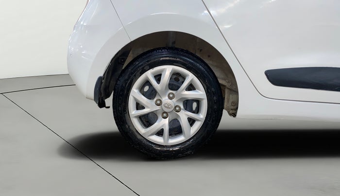 2018 Hyundai Grand i10 SPORTZ 1.2 KAPPA VTVT, Petrol, Manual, 34,068 km, Right Rear Wheel